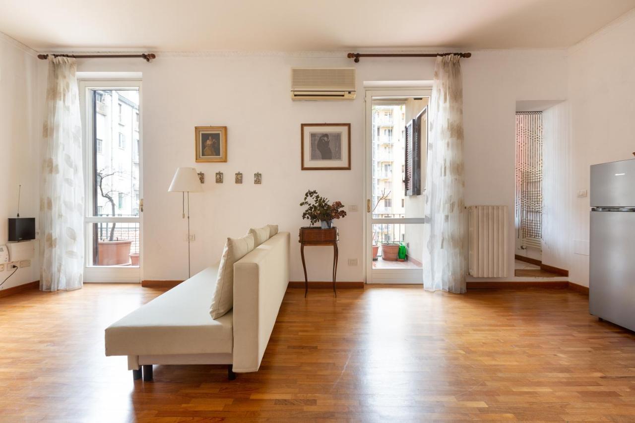 Cozy Apt With Balcony - Porta Romana District Milan Exterior photo
